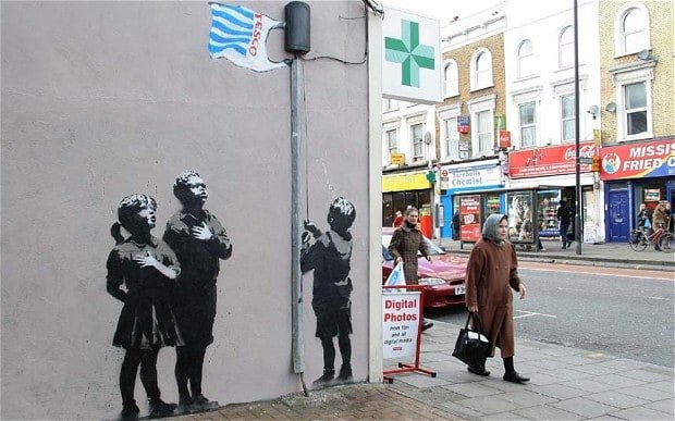 banksy-tesco-getty_2219988b.jpg