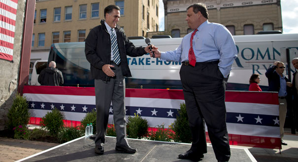 12112_christie_romney_ap_605.jpg