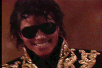 mj-laughing-michael-jackson-13129521-360