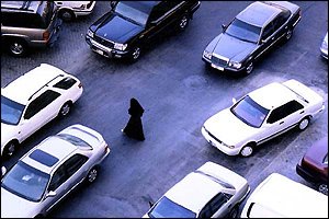 _39910264_saudicars200.jpg