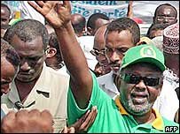 _41009935_guelleh203bafp.jpg