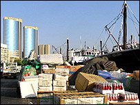 _41130366_dhows203.jpg