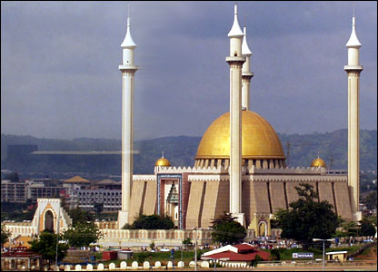 _41599304_11_abuja_tilley.jpg