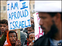 _42285398_israel_bloodap203body.jpg