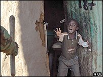 _44363252_batonafp.jpg