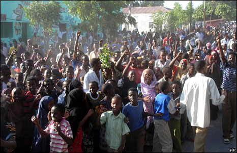 _45293349_10_somali_welcome_ap.jpg
