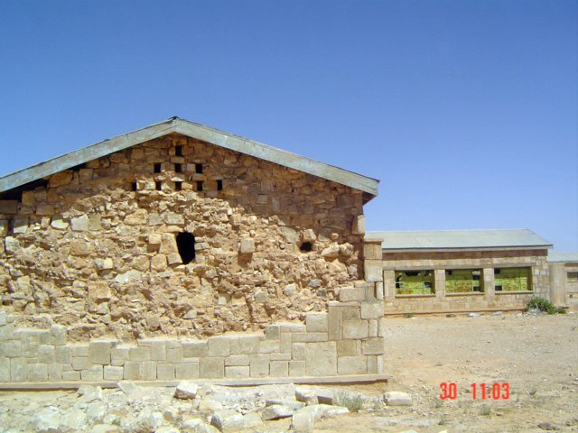 2730412_deea4d38b8_o.jpg