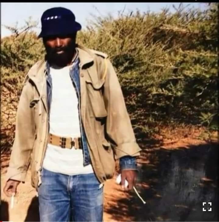 2F117082-A7D1-4813-84E5-0C5D32378B38.jpe