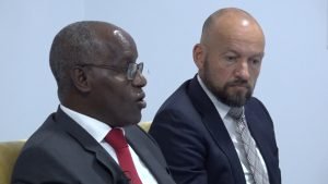 76b19a19-e9c6-4029-960b-4d9d8dc7e572-300