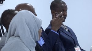 d51db7c3-bf63-4678-8911-05e257f72dc6-300