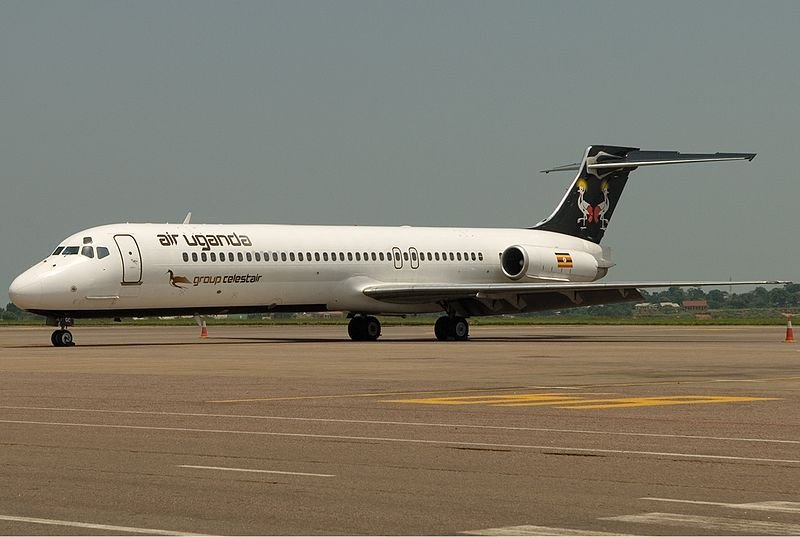 800px-Air_Uganda_McDonnell_Douglas_MD-87