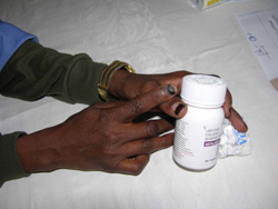 AIDS-Medicine.jpg