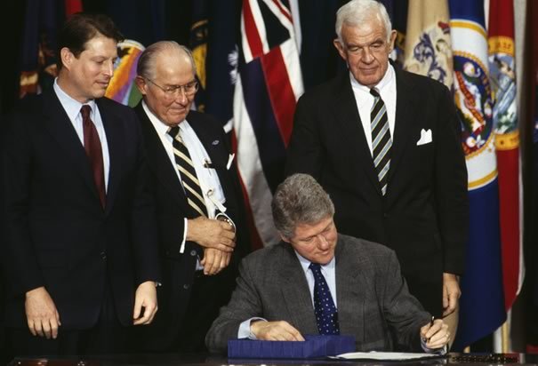 bill-clinton-nafta.jpg