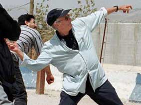 edward_said_throwing_stone.jpg