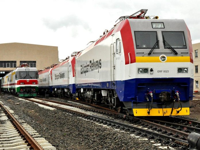 EthioDjiboutiRail3-696x522.jpg