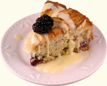 apple-blackberry-cake-slice.jpg