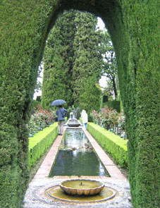 granada-alhambra-garden.jpg