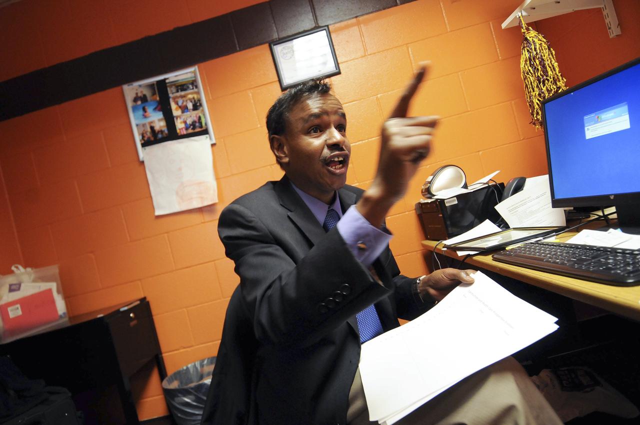 VnwmFSnBSzGIsIWETBSQ_EDITminneapolis-somali-31