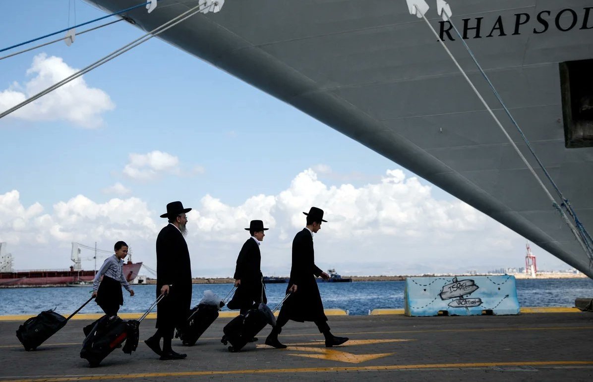 1750157995425-jpeg.1039392