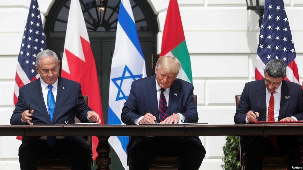 321B6B55-7FC3-47FA-A1C4-BAB8E384BDD6_w10