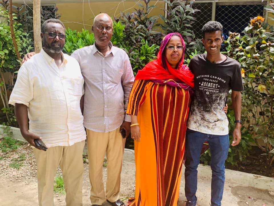 62159358_1316501828503498_66909579321351