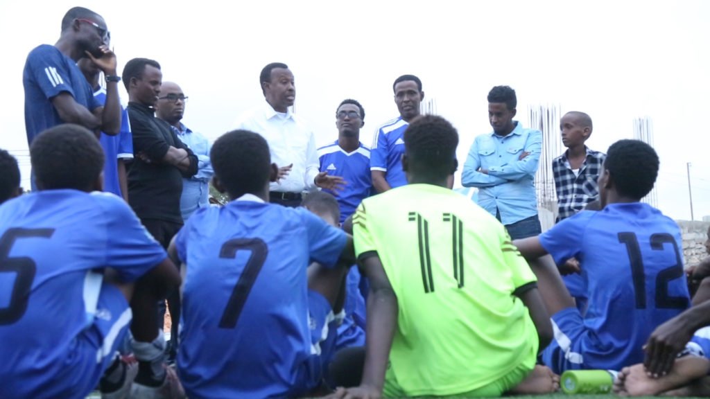 170724_0001.00_04_27_21.Still033-1024x57