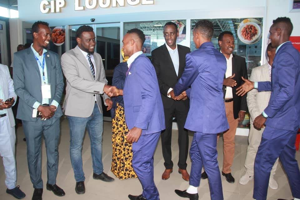 67884806_2272395129504837_51539478316434