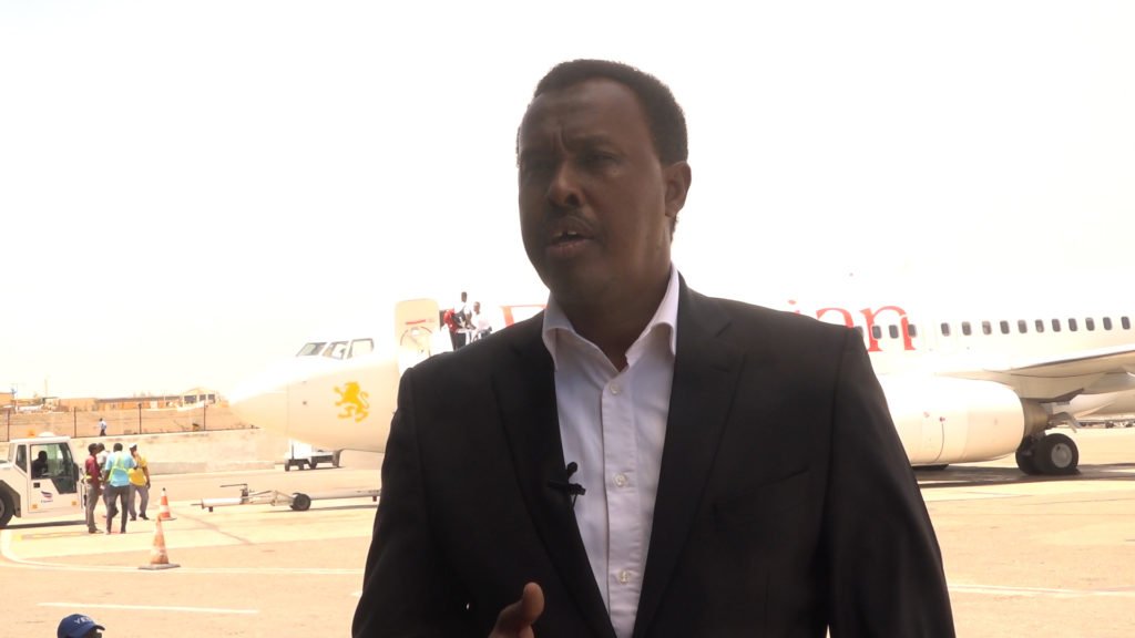 00196.MTS_.00_01_55_20.Still003-1024x576