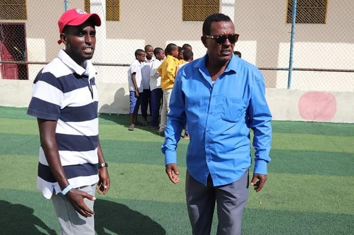 76975338_819246845172988_556546781241724