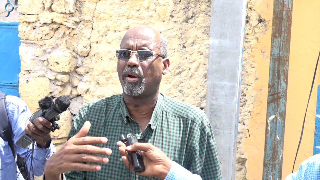 00091.MTS_.00_01_38_08.Still001-1024x576