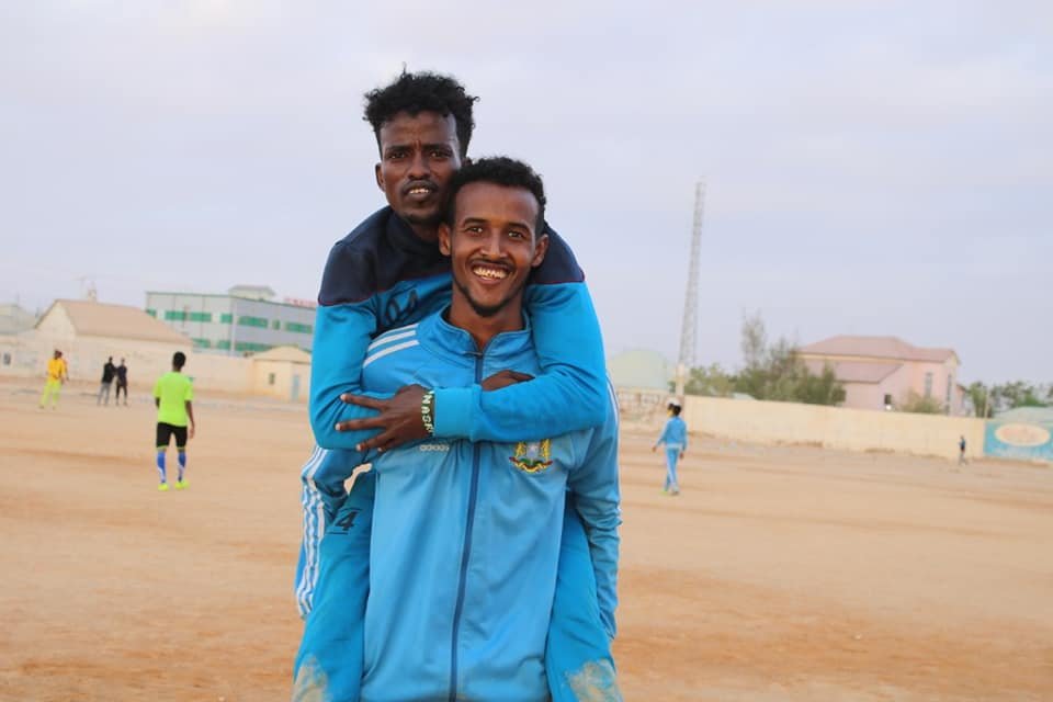 51997967_1118134345021881_56617644452321