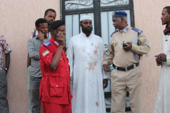 158237300_465118788236345_84972833801750