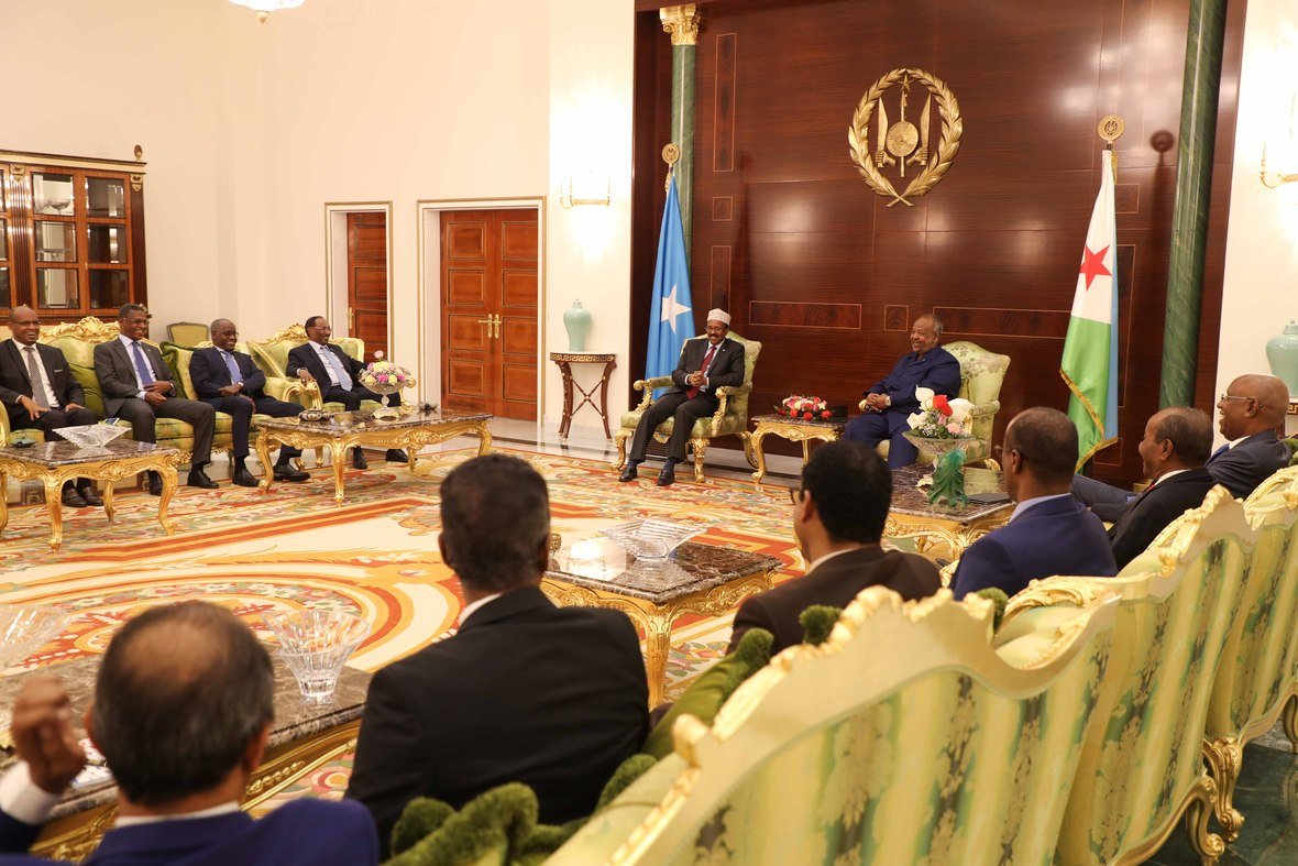 Farmaajo-iyo-Jabuuti-3.jpg