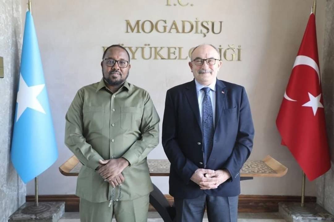 img-1-1696970914633.jpg&key=ce414afc7e90