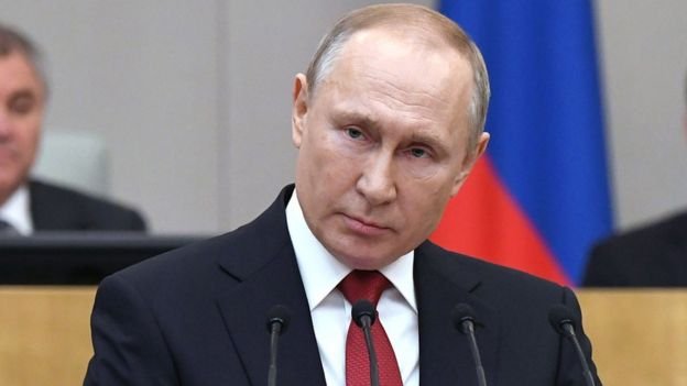 Madaxweyne Putin wuxuu siyaasadda Ruushka gacanta ku hayay 20 sano