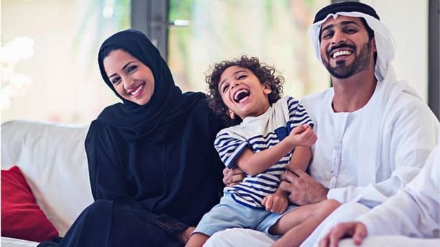 Qoys carbeed oo dhoolla caddeynaya