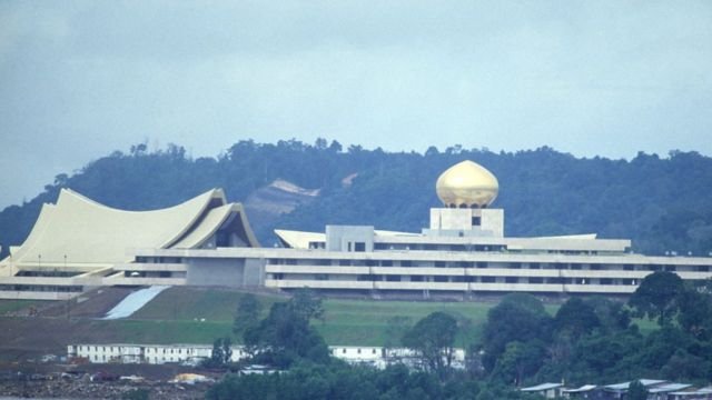 Qasriga Brunei ee Nuurul Iimaan