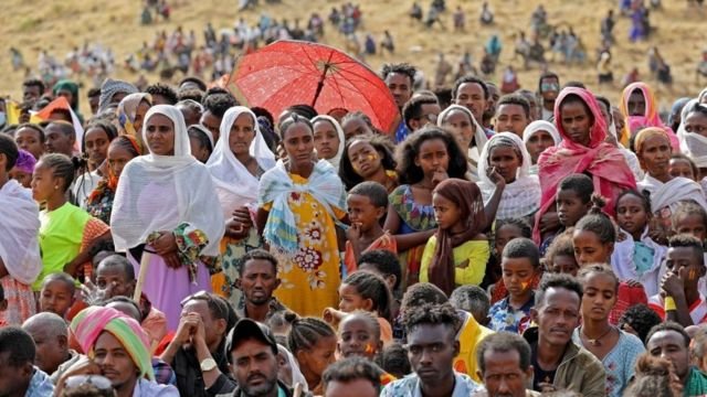 Dad badan ayaa ku barakacay dagaalka Tigray