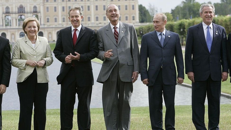 Angela Merkel, Tony Blair, Jacques Chirac, Vladimir Putin iyo George W Bush 2006 shirkii G8 ee St Petersburg