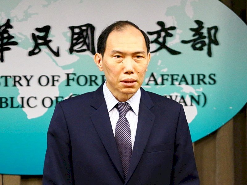 961564D9-3965-44F0-8D5C-0E2D7C97EEDE.jpe