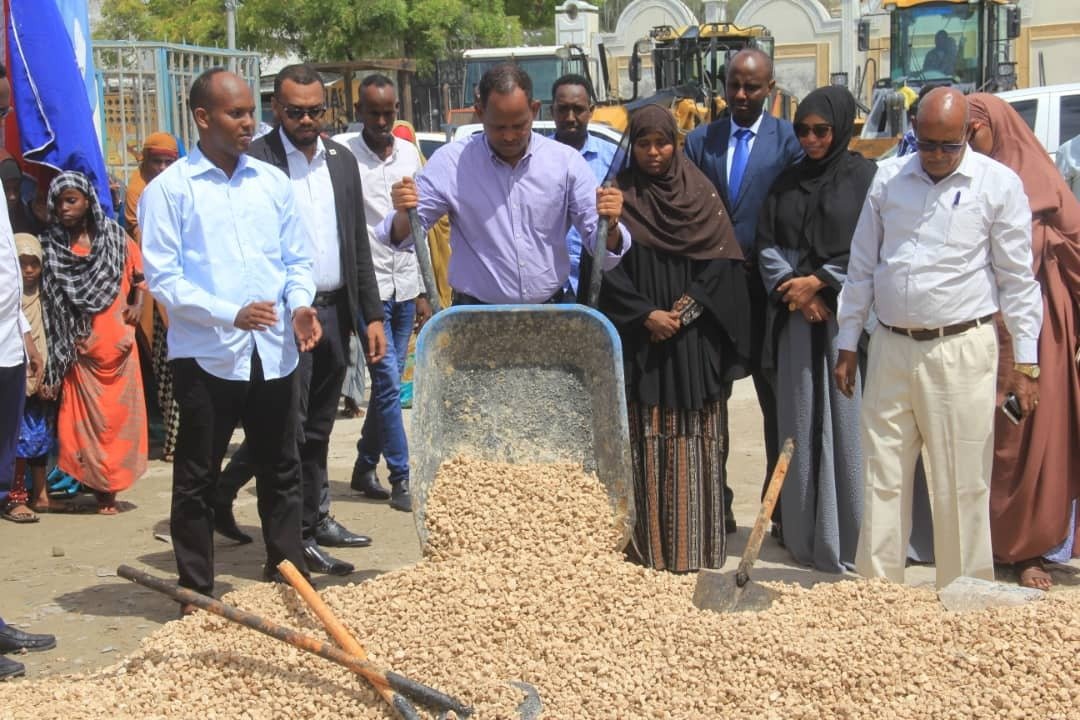 BDF3FA6B-B3E0-40E7-B97E-F9C8FBCBA59C.jpe