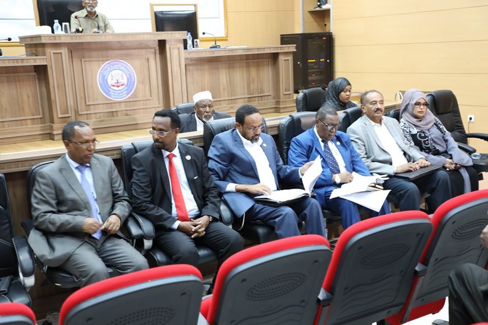 81733480_2649053575215174_76827462310297