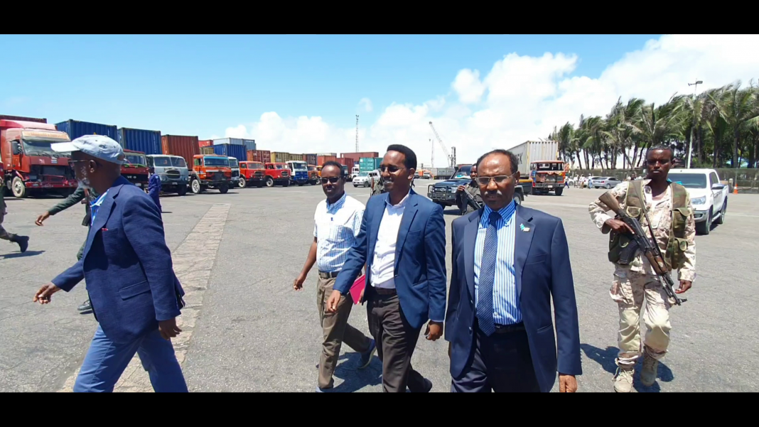 vlcsnap-2020-10-22-04h03m42s734-1-1068x6