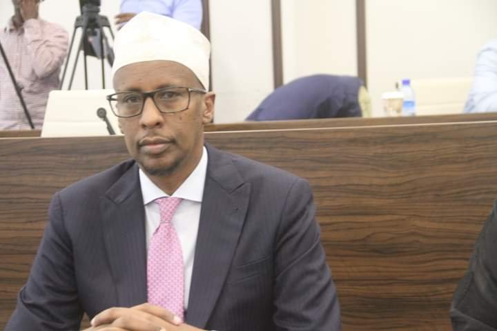 00f21863-1d17-4ada-a5d7-efff17161aa7-1.j