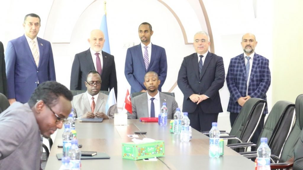 dd6682d1-40e8-4175-9aff-b01b5a18e8cf-102