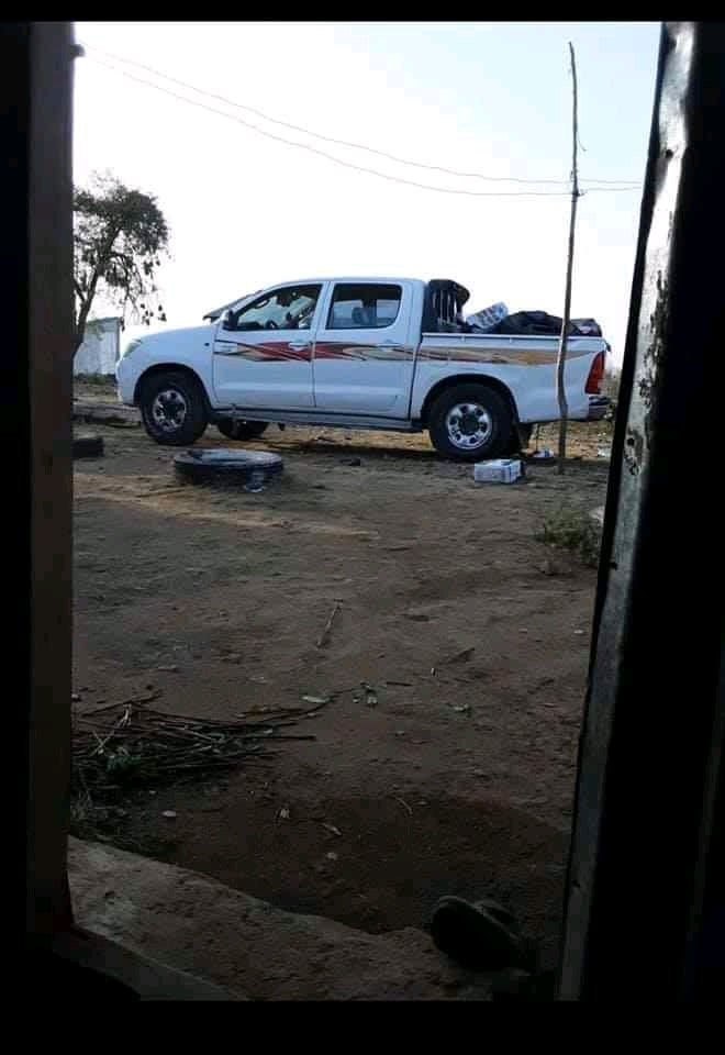 hilux.jpg