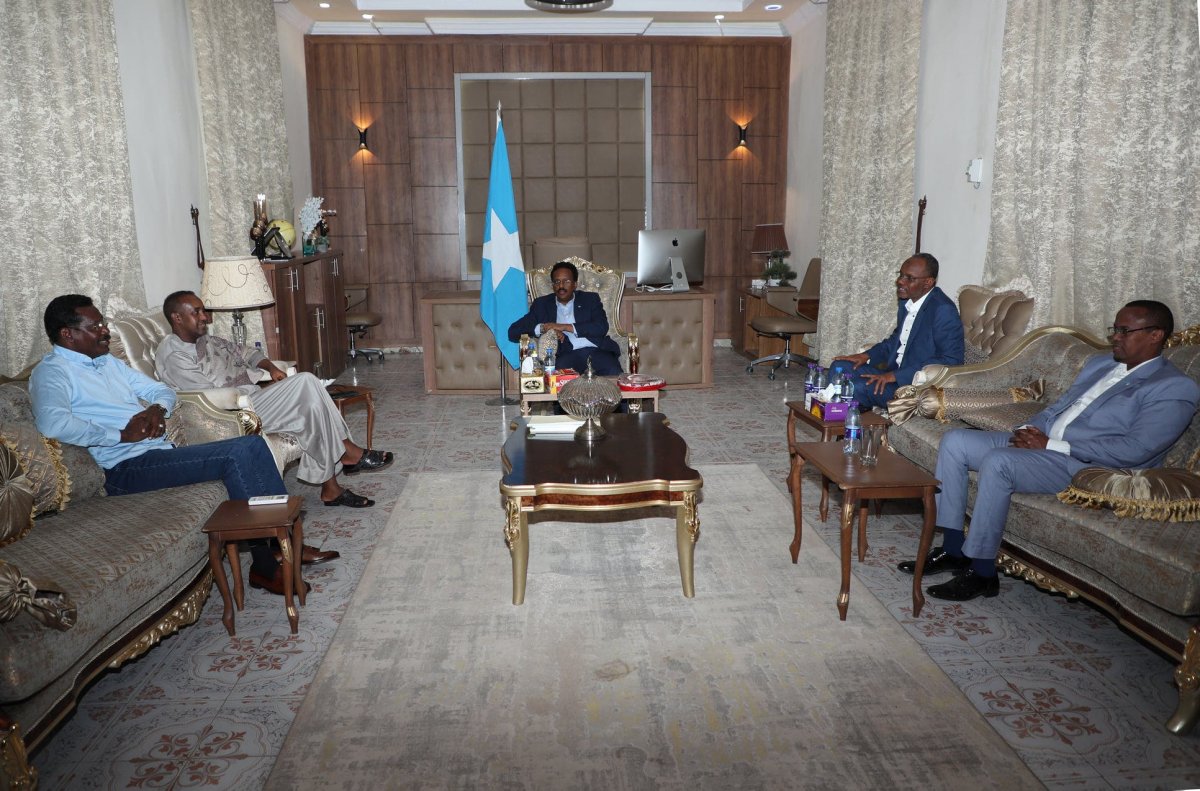 Madaxda-xulufada-Farmaajo.jpg
