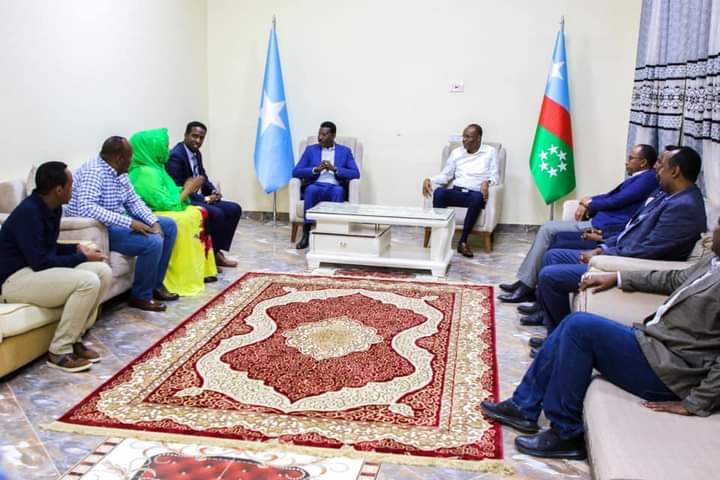 qoor-qoor-iyo-lafta-gareen.jpg1_.jpg3_.j