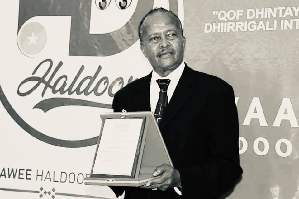 Mid ka mid ah qoraayaashii ugu wanaagsanaa bulshada Soomaalida oo geeriyooday