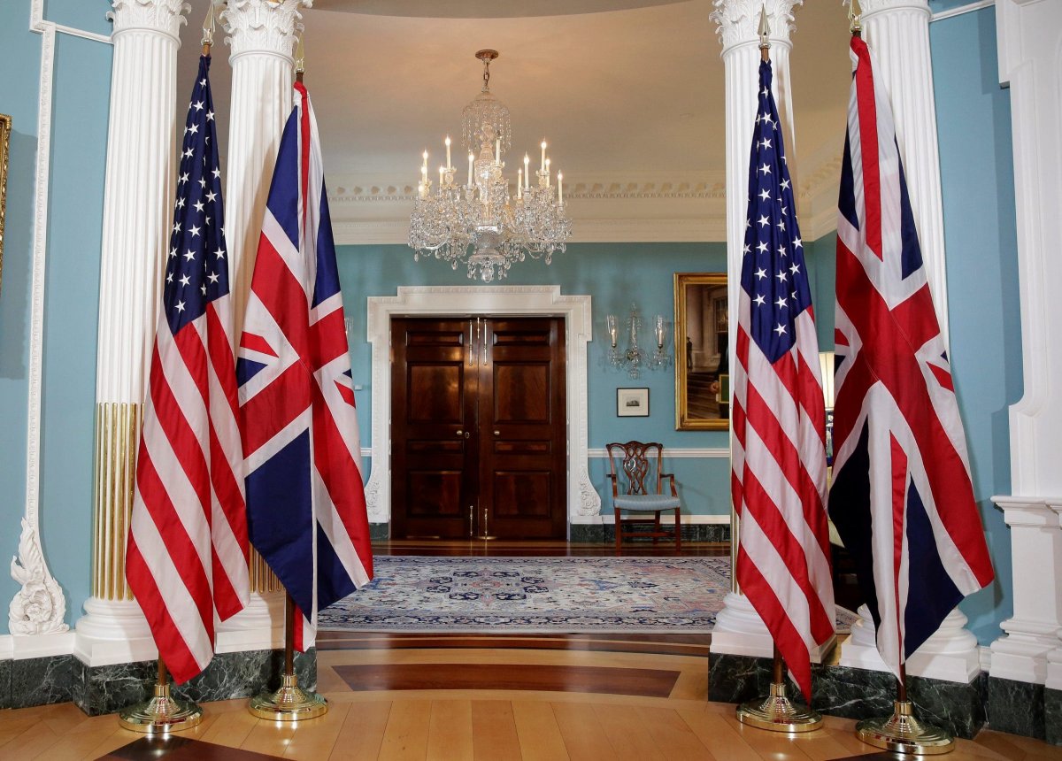 Dalalka Mareykanka iyo UK oo taageeray shirka Rooble